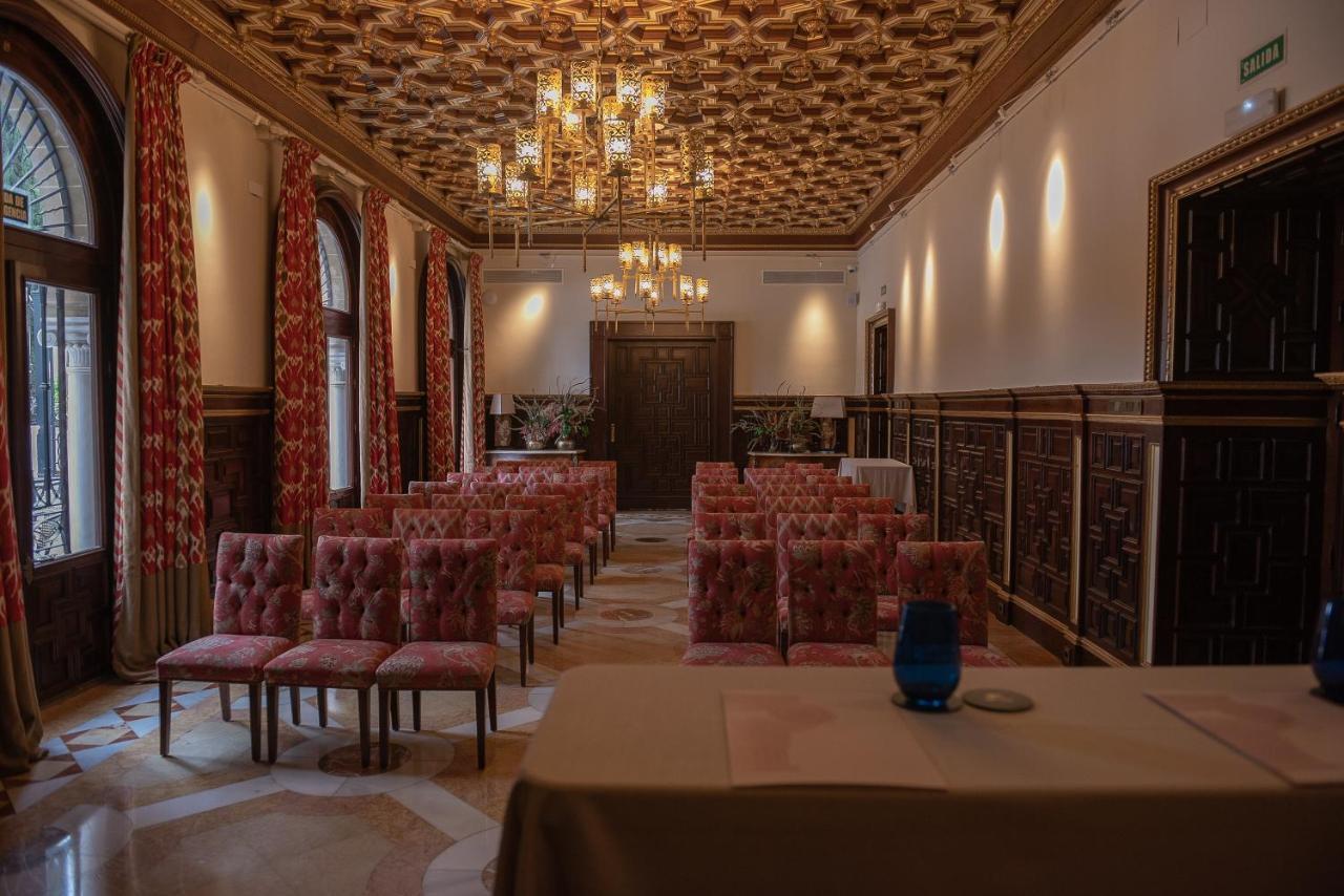 Hotel Casa Palacio Maria Luisa Jerez de la Frontera Extérieur photo